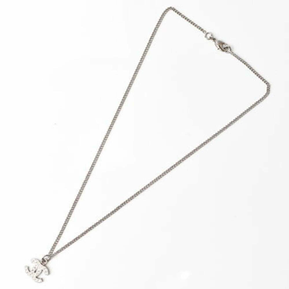 CHANEL White Logo Necklace - Picture 2 of 7